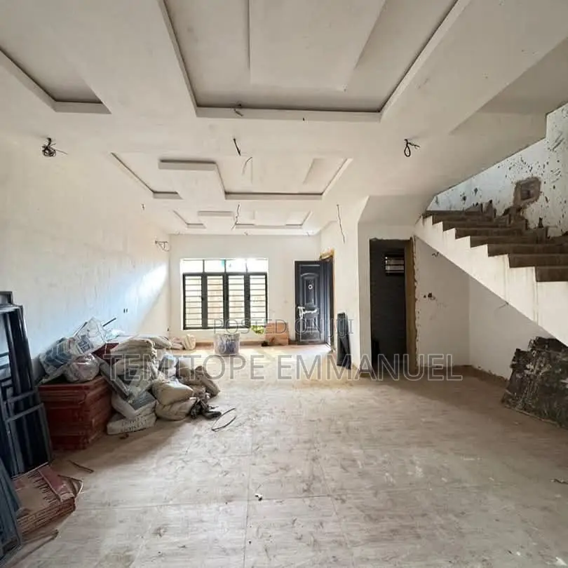 Furnished 4bdrm Duplex in Maryland, Lagos for sale in Maryland