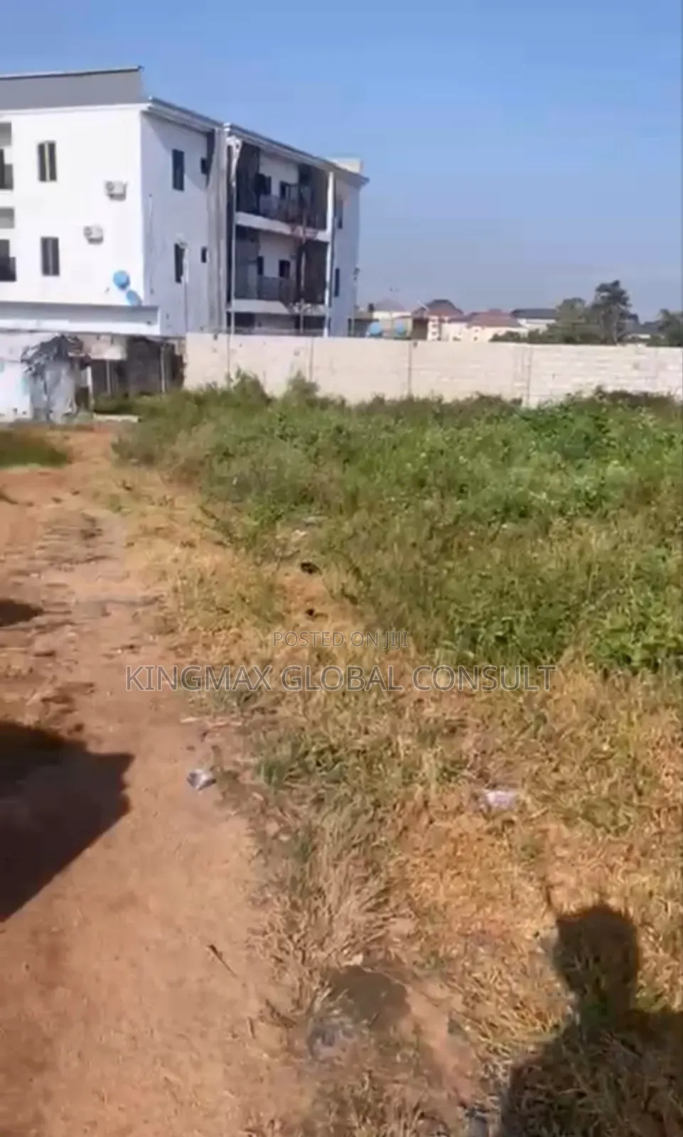 *Outright Sales*
 : Residential
Size : 850sqm 
Title : Cofo in Durumi