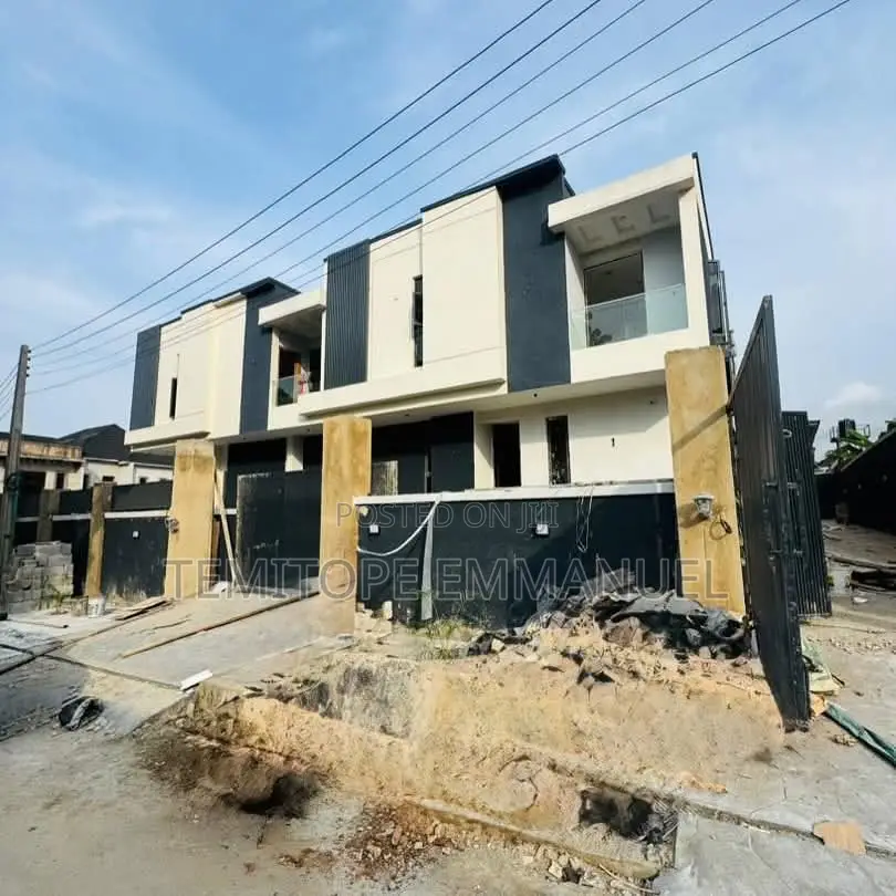 Furnished 4bdrm Duplex in Magodo Gra Phase 1 for sale in GRA Phase 1