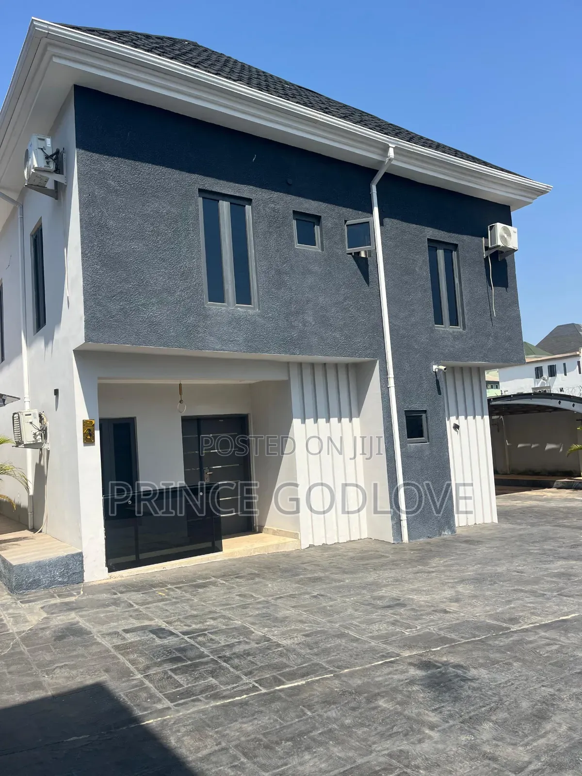 4bdrm Townhouse/Terrace in 69 Road Gwarinpa for sale in Gwarinpa