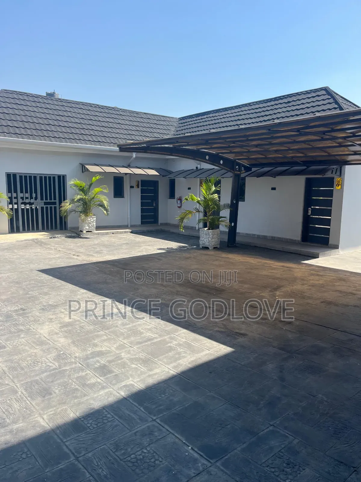 4bdrm Townhouse/Terrace in 69 Road Gwarinpa for sale in Gwarinpa