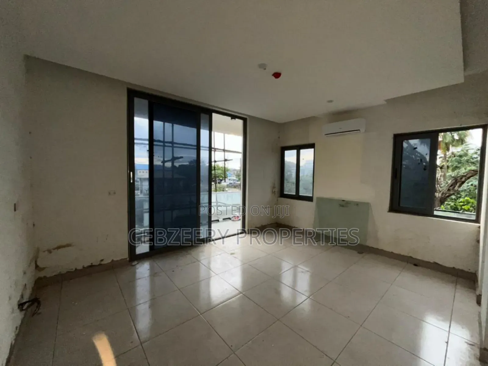 3bdrm Apartment in Ikeja GRA for rent in Ikeja GRA