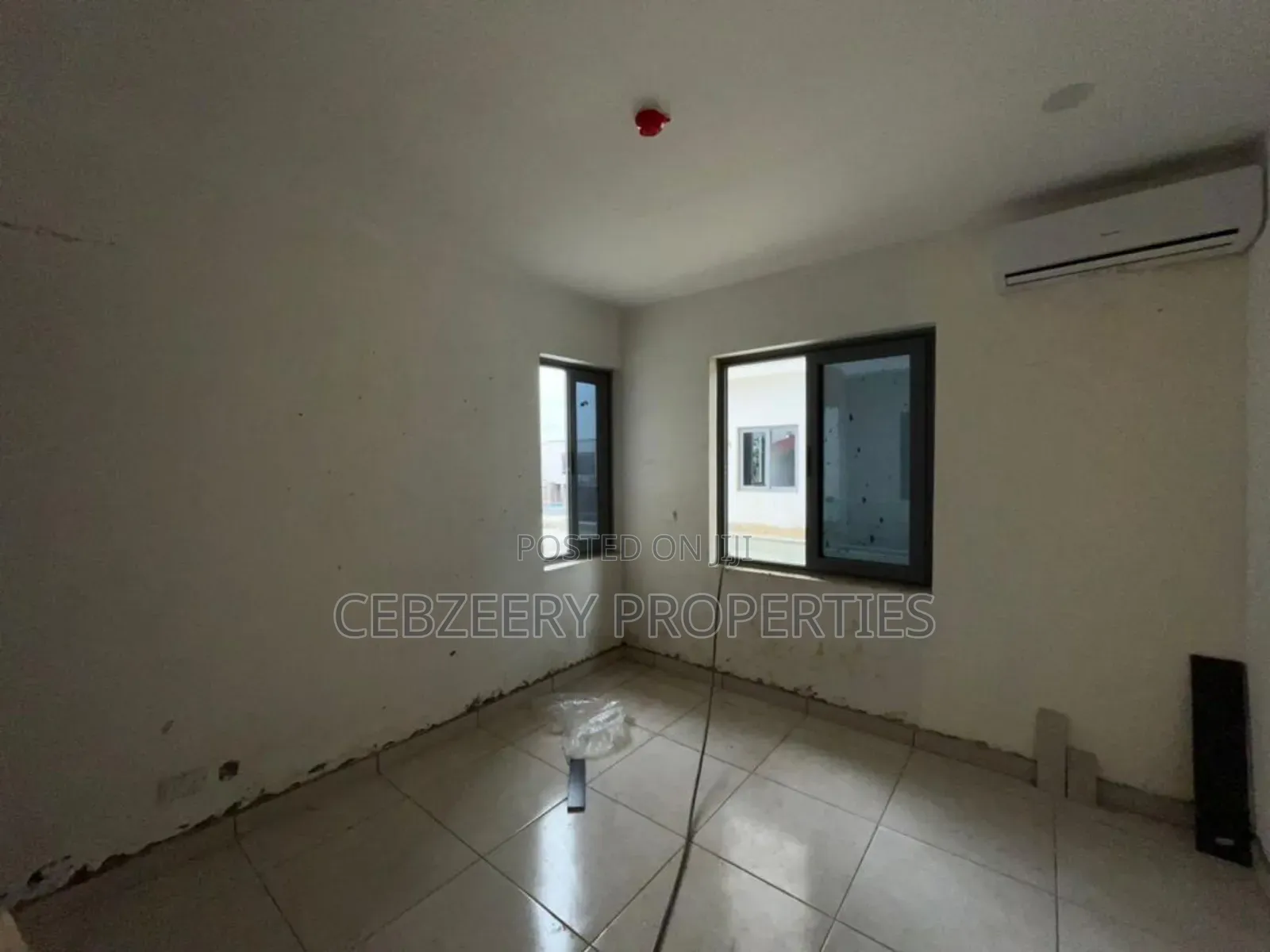 3bdrm Apartment in Ikeja GRA for rent in Ikeja GRA