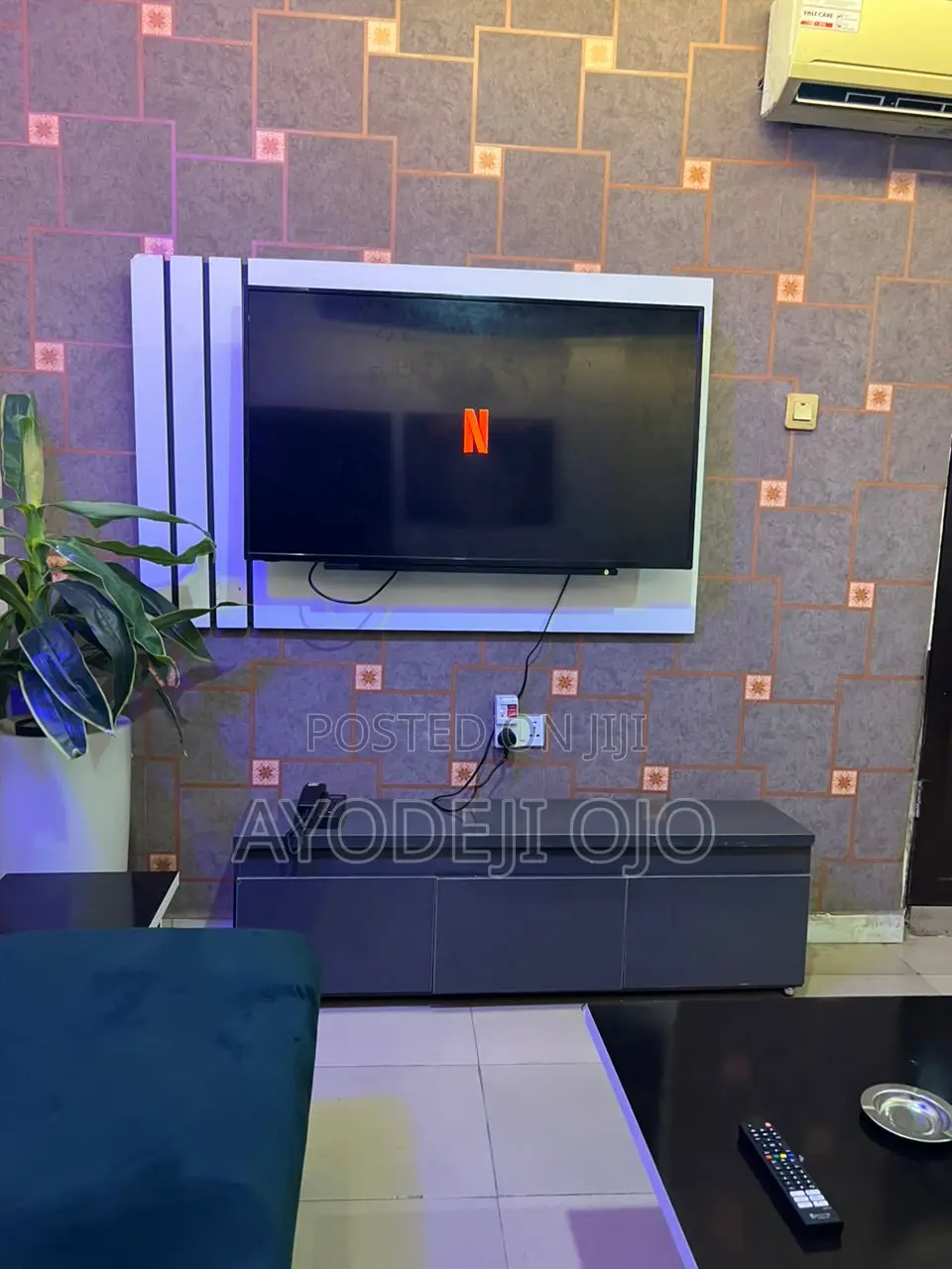 Icempire Signature: Stduio Apartment Abule Egba in Abule Egba