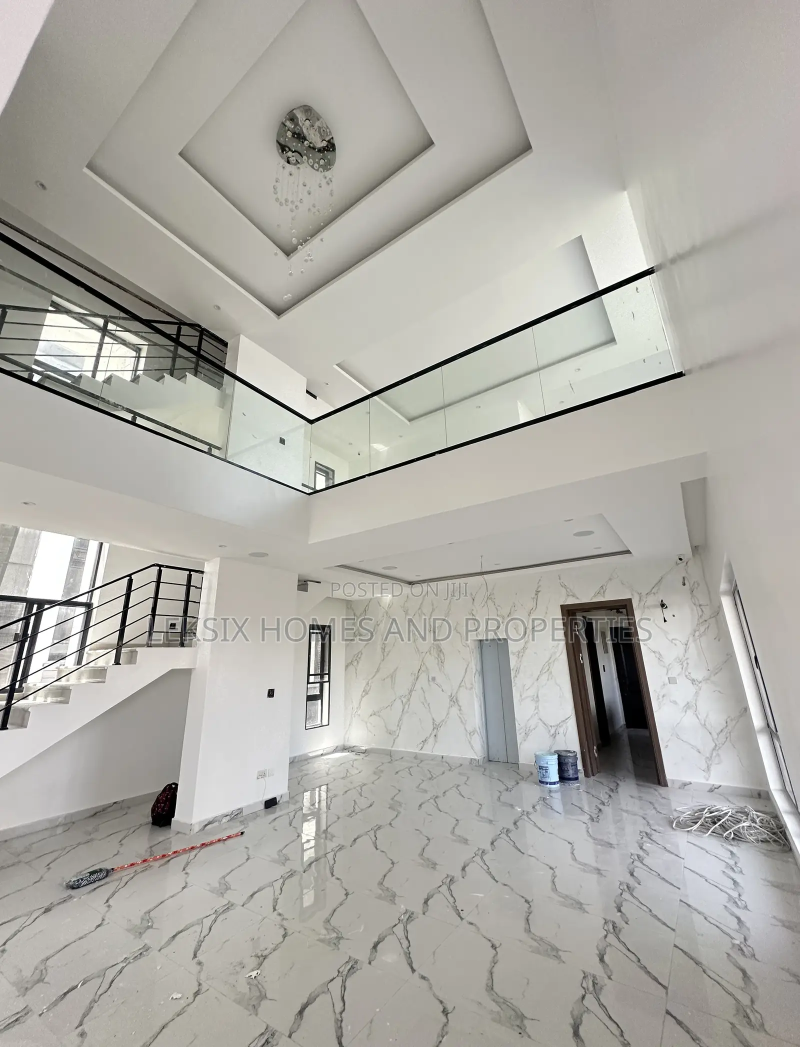 5bdrm Duplex in A Well Secured, Ikate for sale in Ikate