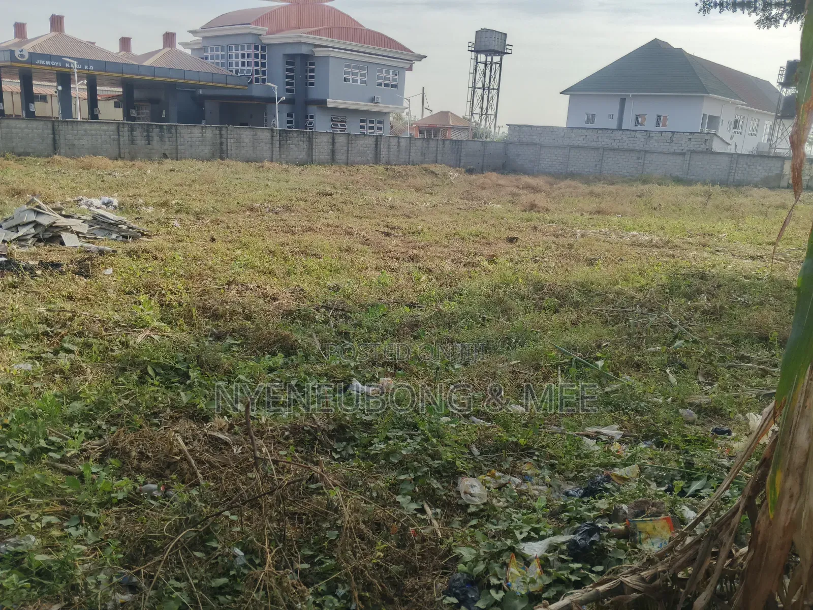 Virgin Land for Sale in Phase 4 / Jikwoyi