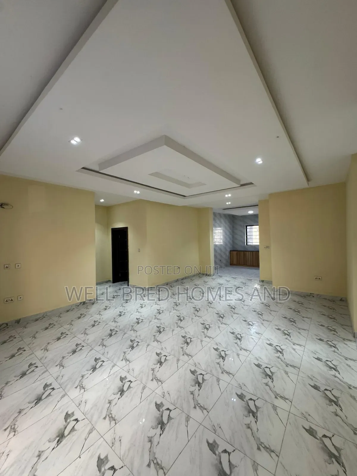 2bdrm Apartment in New Road, Chevron, for rent in Lekki