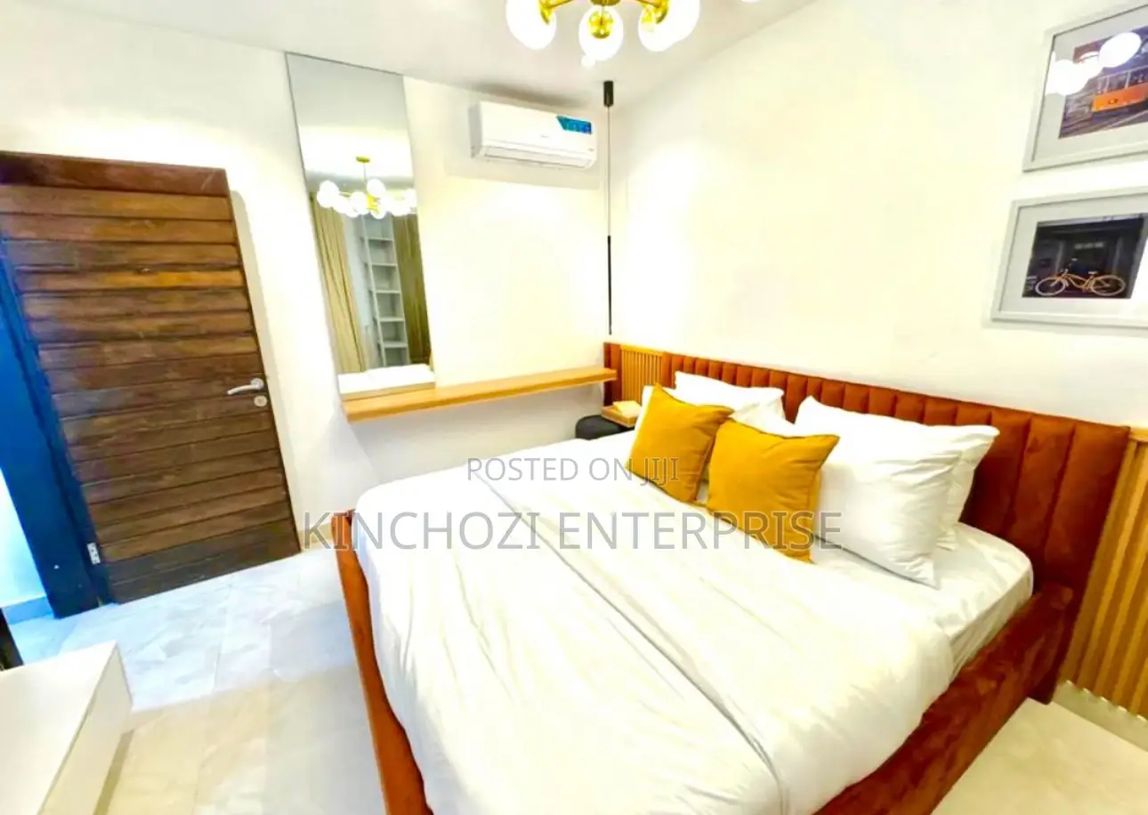 2 Bedroom Luxury Shortlet + City View + 5 Star Amenities in Lekki Phase 1