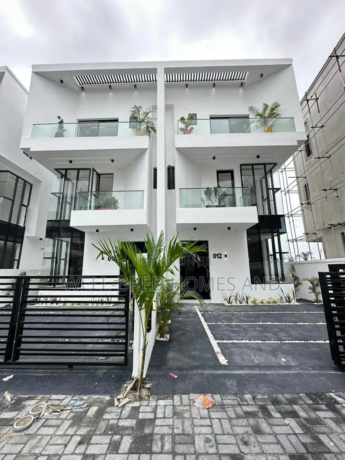 4bdrm Duplex in Orchid Lekki Lagos for sale in Lekki