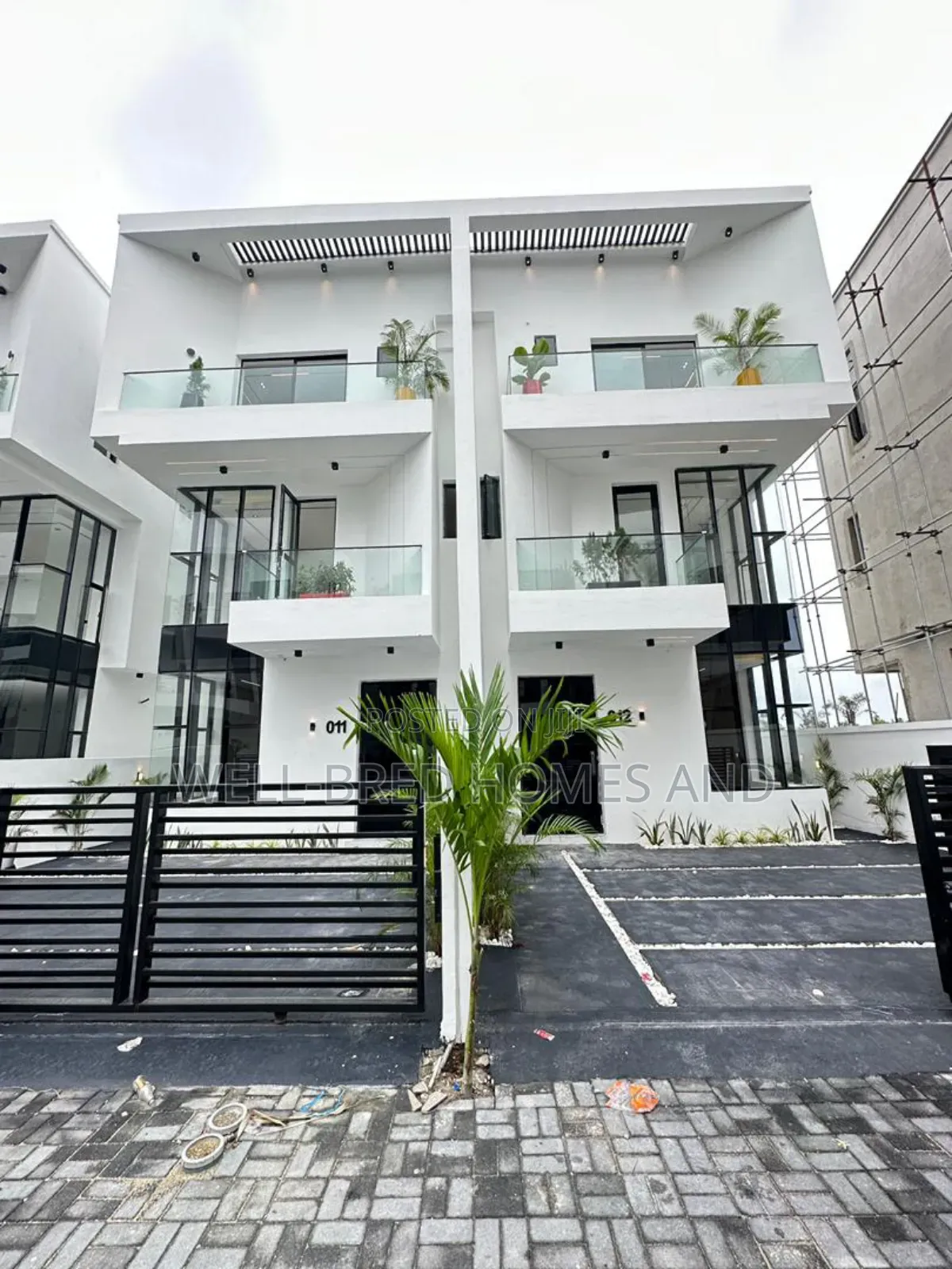 4bdrm Duplex in Orchid Lekki Lagos for sale in Lekki