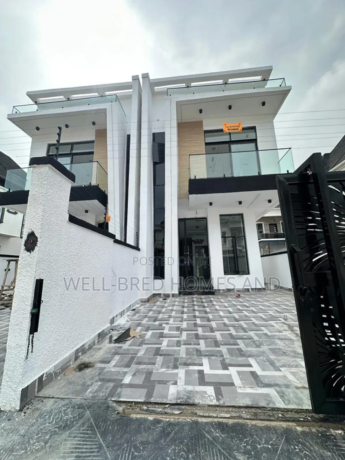4bdrm Duplex in Orchid, Lekki, Lagos for sale in Lekki