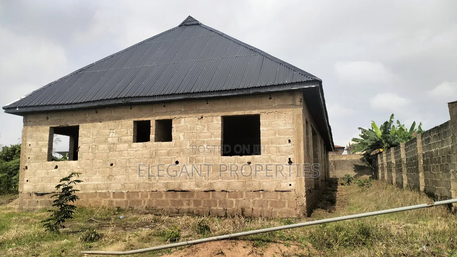 2bdrm Bungalow in Prime Estate, Osogbo for sale in Osogbo