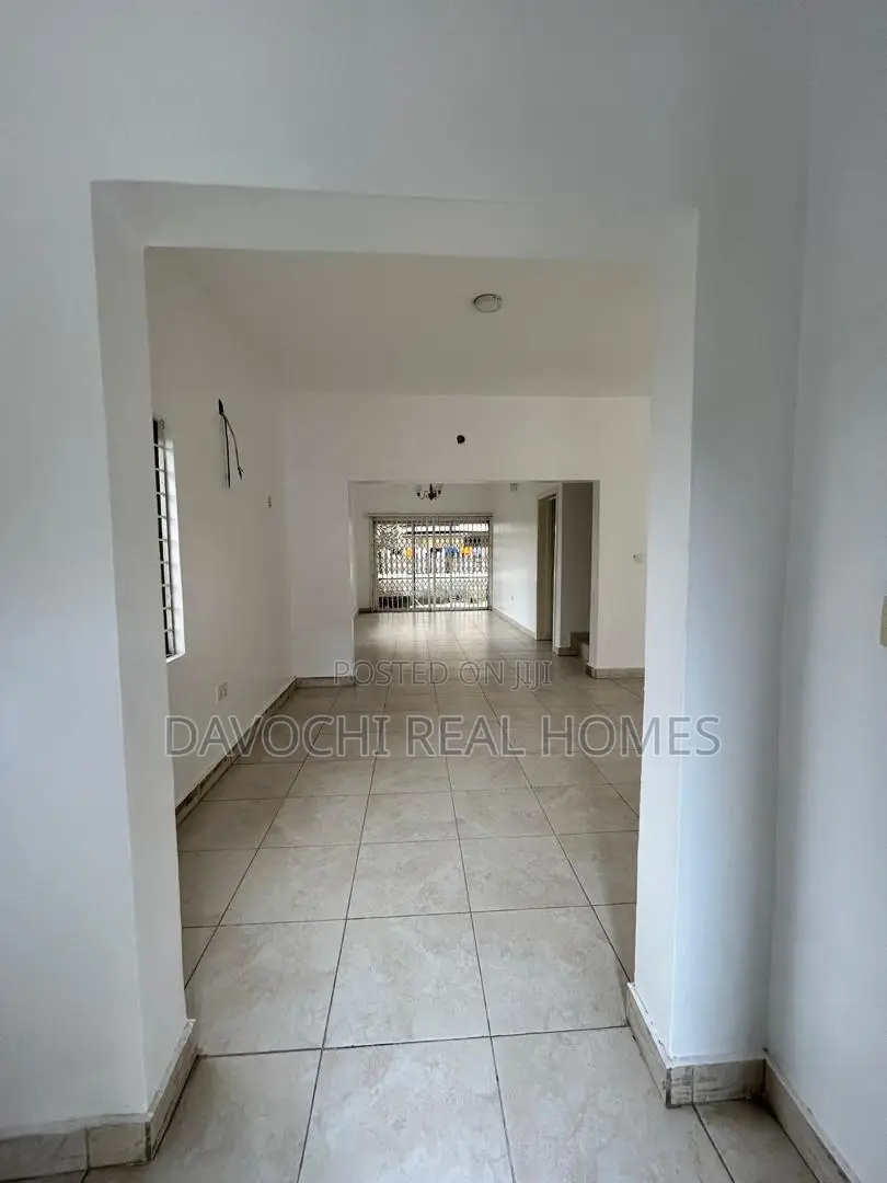 3bdrm Duplex in Fara Park, Lekki Phase 2 for rent in Lekki Phase 2