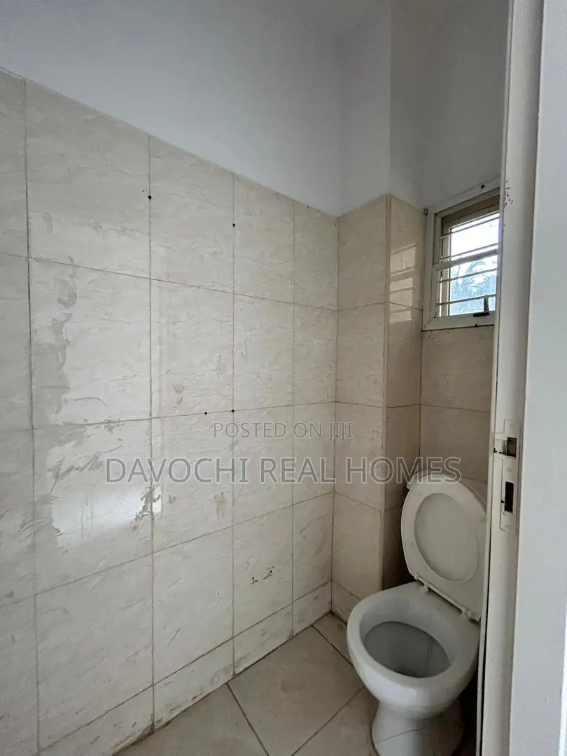 3bdrm Duplex in Fara Park, Lekki Phase 2 for rent in Lekki Phase 2