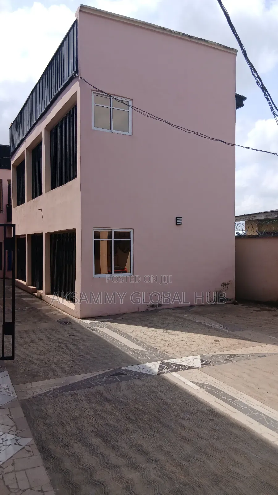 Furnished 18bdrm Apartment in Orogun, Ibadan for sale in Ibadan