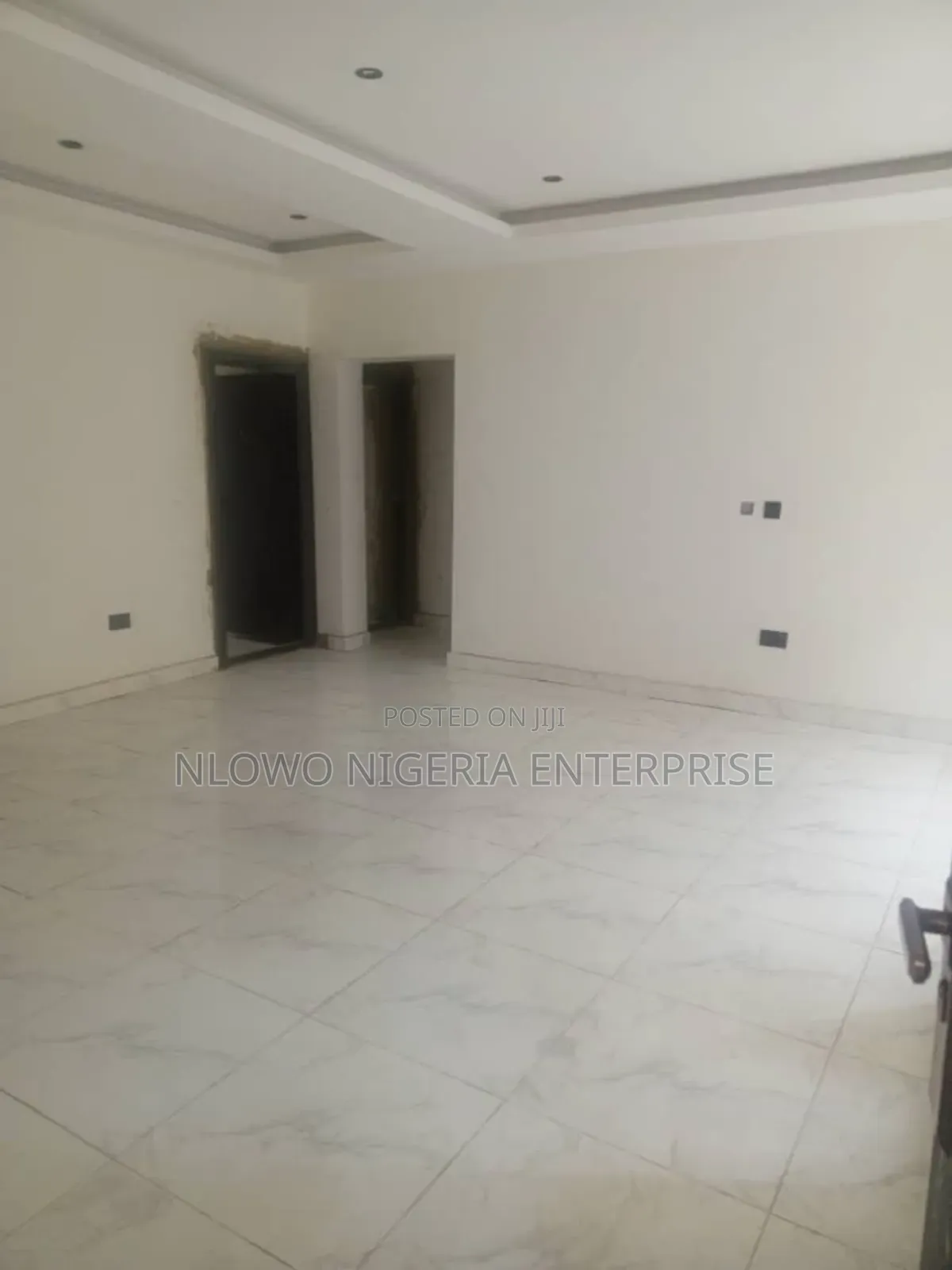 3bdrm Apartment in Ayodele Estate, Ifako-Gbagada for sale in Ifako-Gbagada