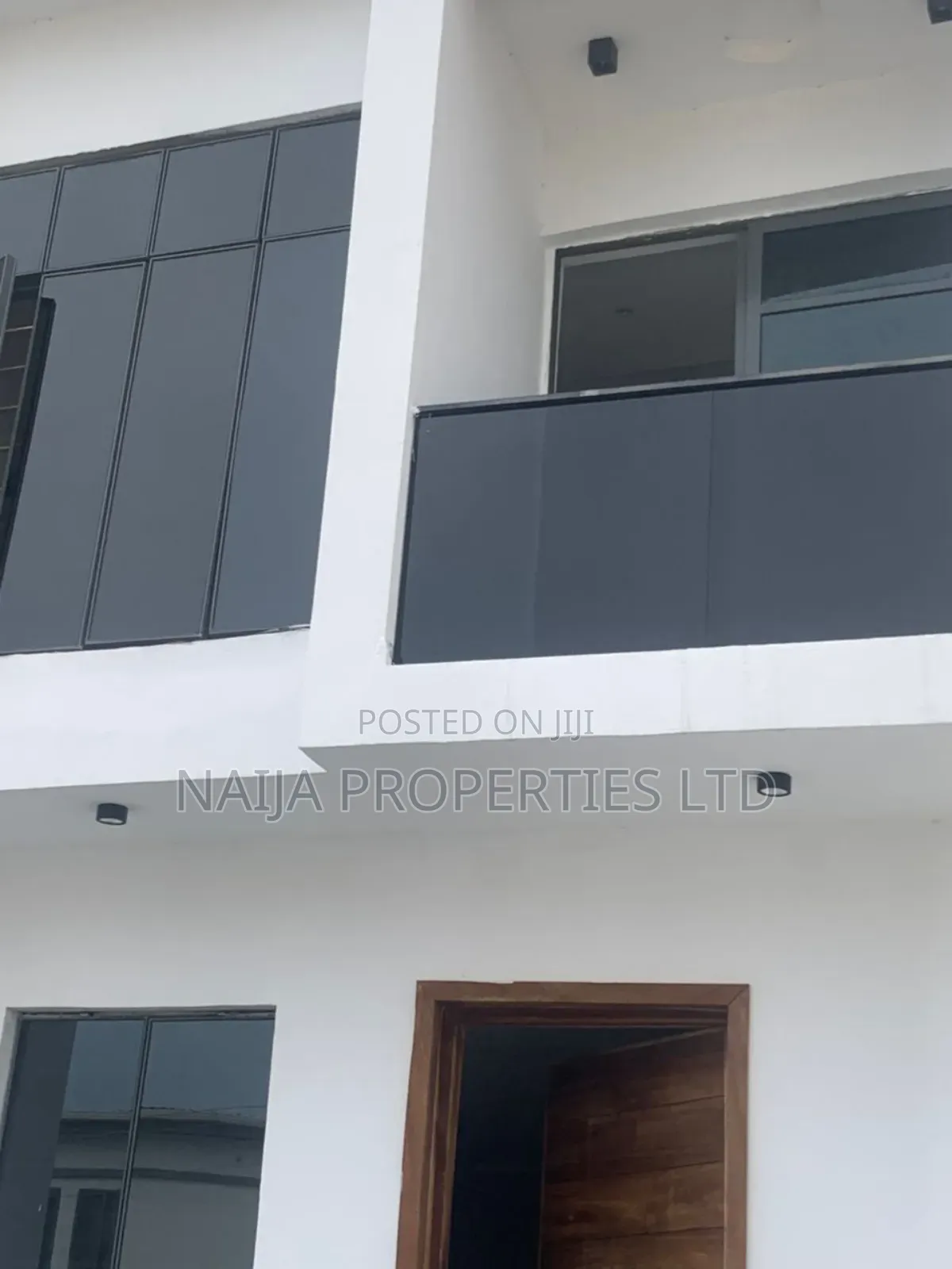 4bdrm Duplex in Ikota, Lekki for sale in Lekki