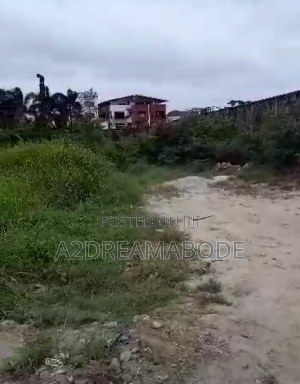 Executive Land With Potential in Ikoyi