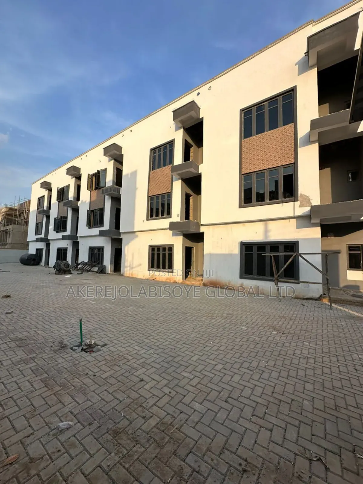 4bdrm Duplex in Gaduwa Abuja for sale in Gaduwa