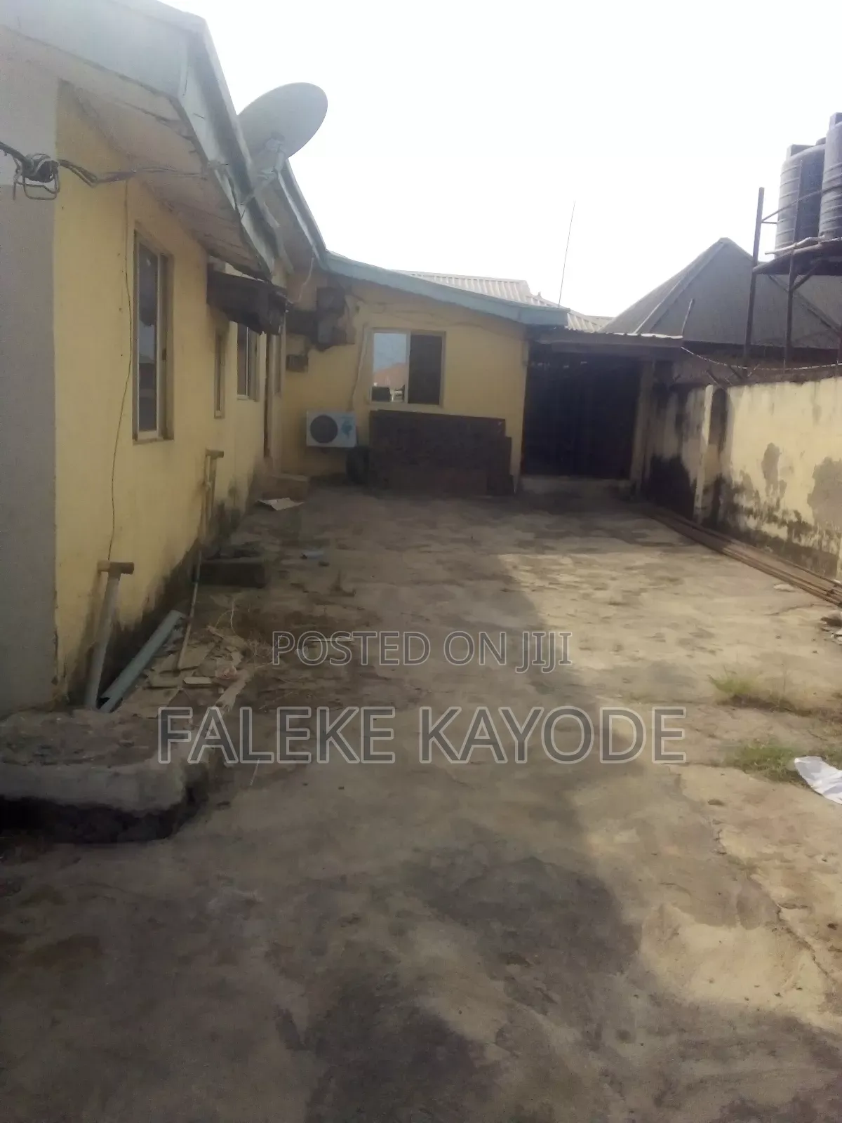 2bdrm Bungalow in Lugbe Fha Bank Road for sale in FHA