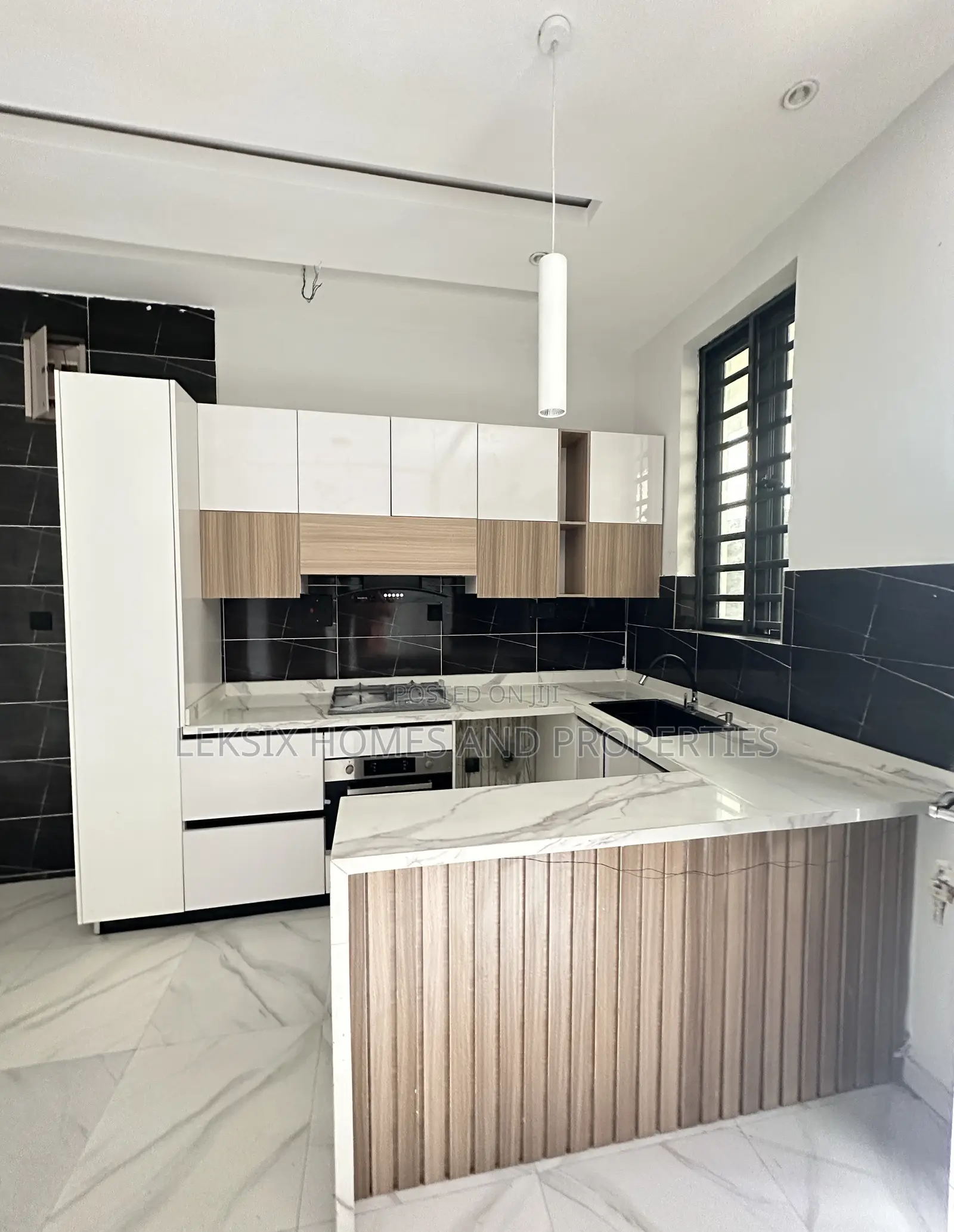 2bdrm Apartment in A Well Secured, Ikate for sale in Ikate