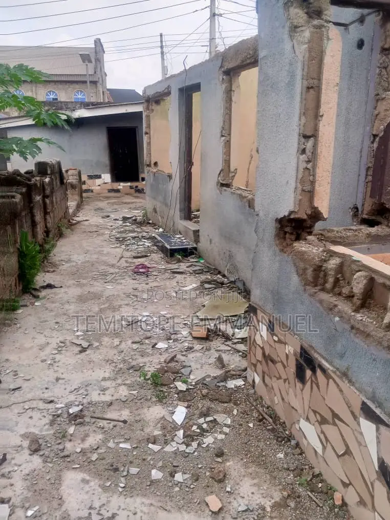 Standard Full Plot of Land Suitable for Diverse Purpose in Akowonjo