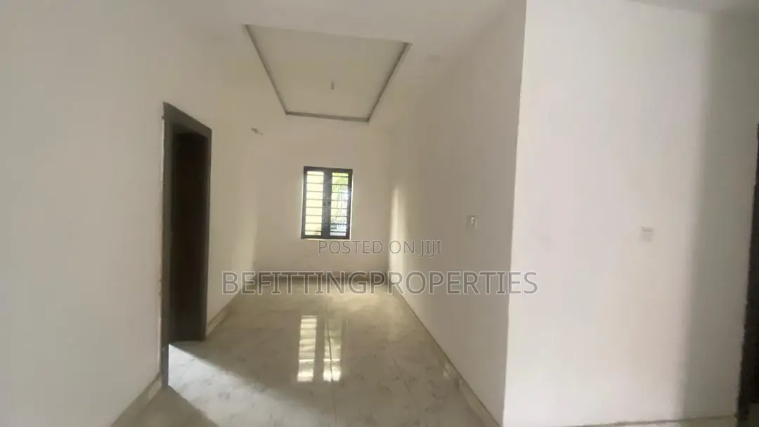 3bdrm Block of Flats in Ikeja for sale in Ikeja