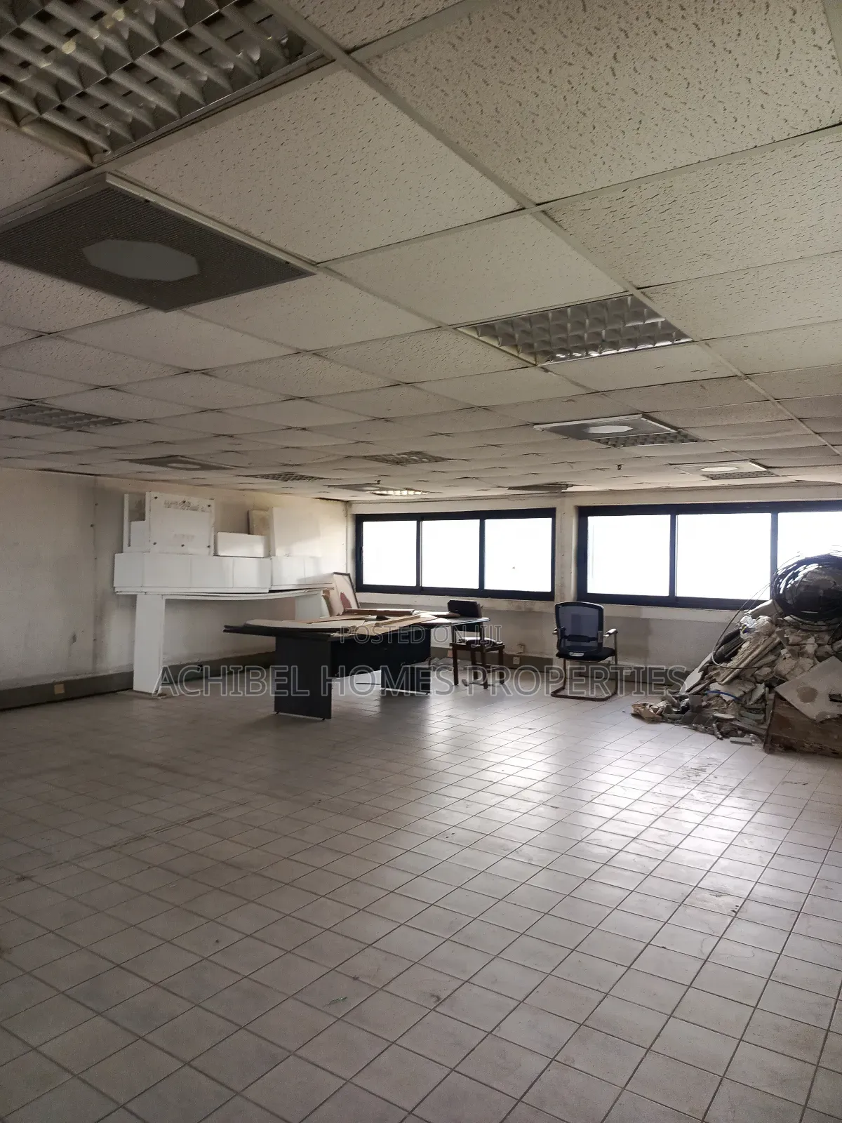 A 140 Square Meter Open Office Space in Marina in Marina