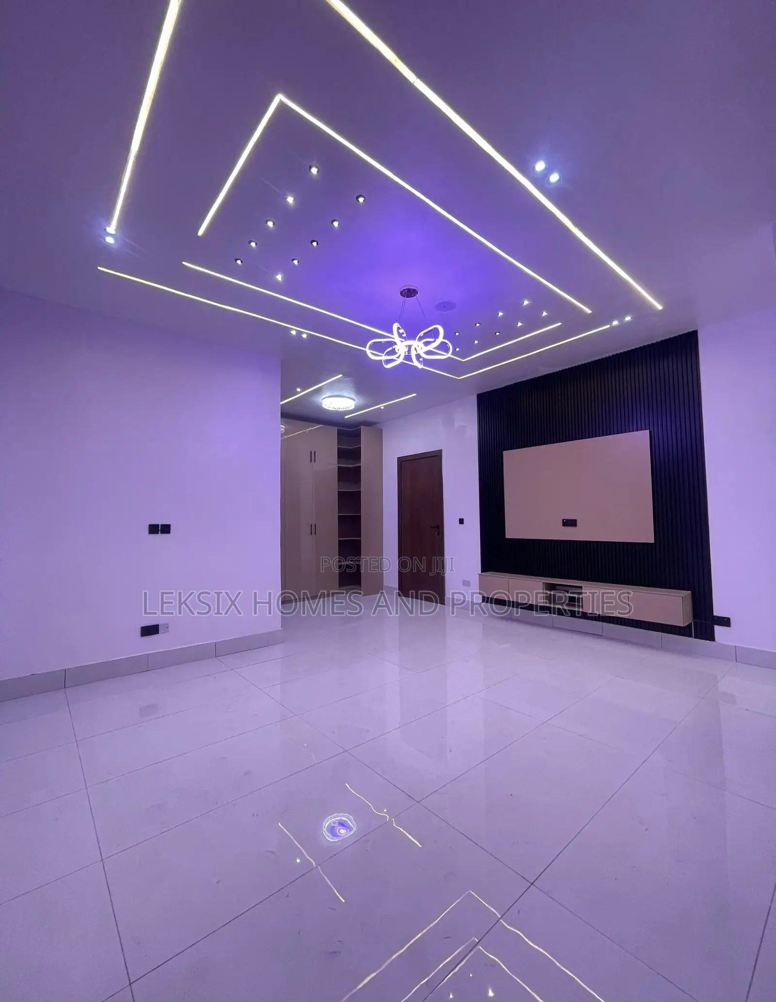 4bdrm Duplex in A Well Secured, Ado / Ajah for sale in Ado / Ajah