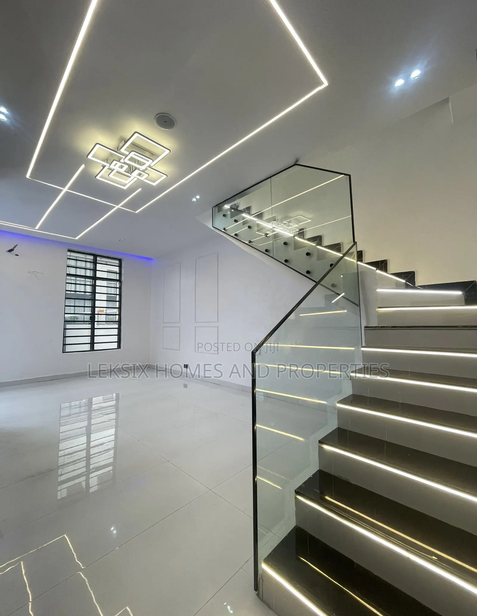 4bdrm Duplex in A Well Secured, Ado / Ajah for sale in Ado / Ajah