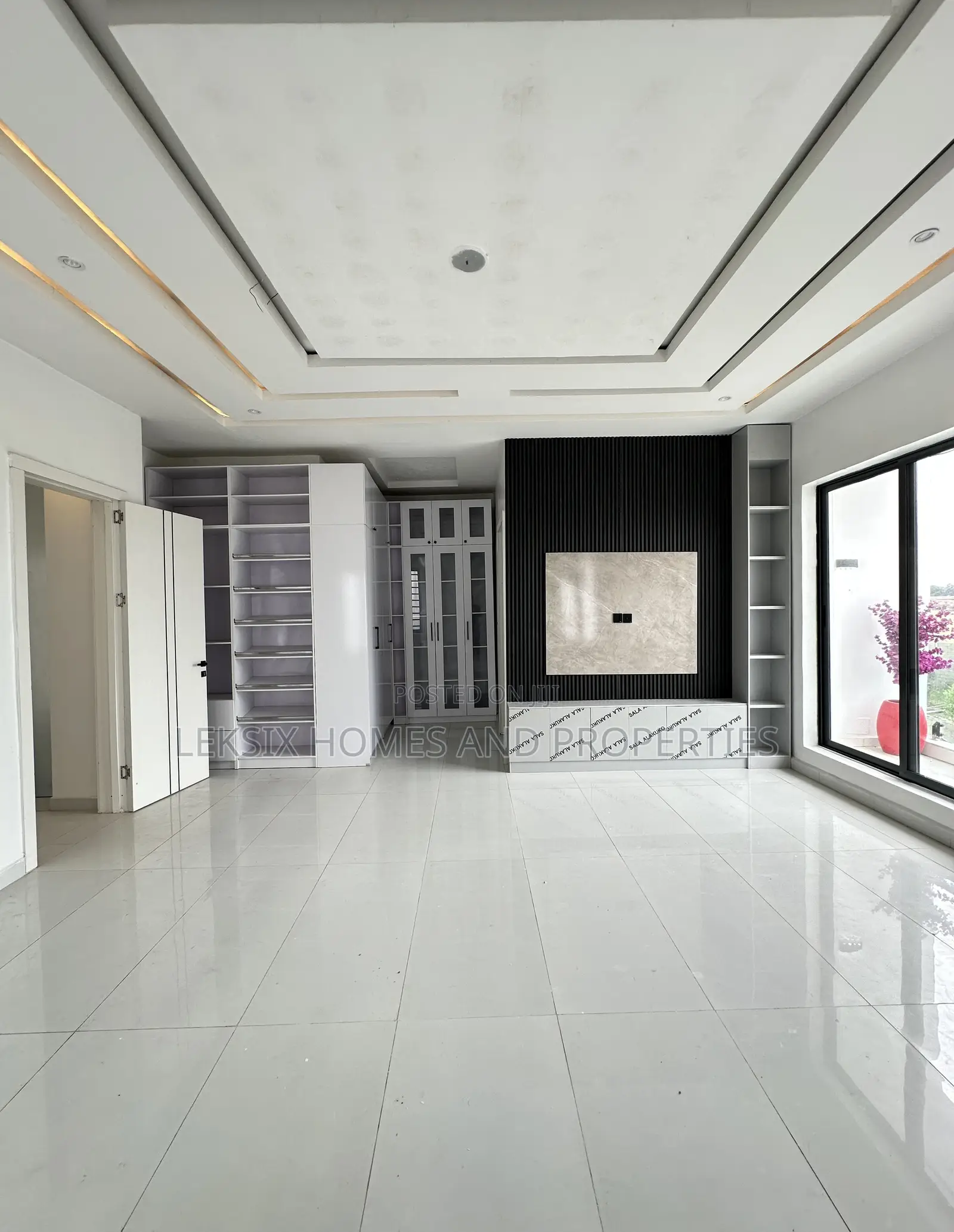 4bdrm Duplex in A Well Secured, Ado / Ajah for sale in Ado / Ajah