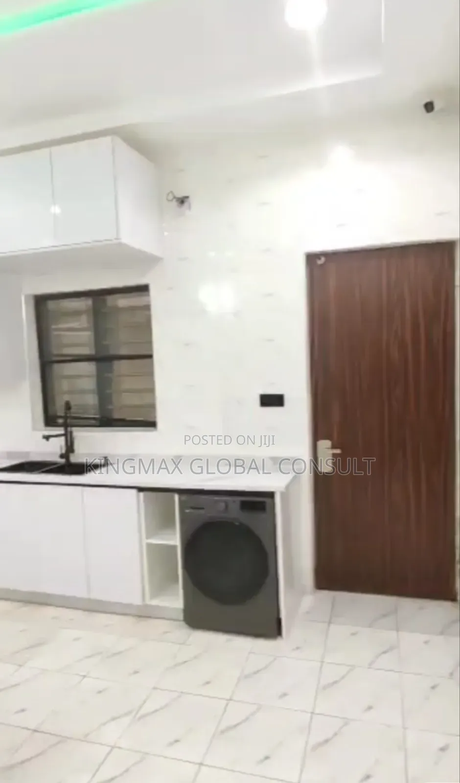 5bdrm Duplex in Asokoro Abuja for sale in Asokoro