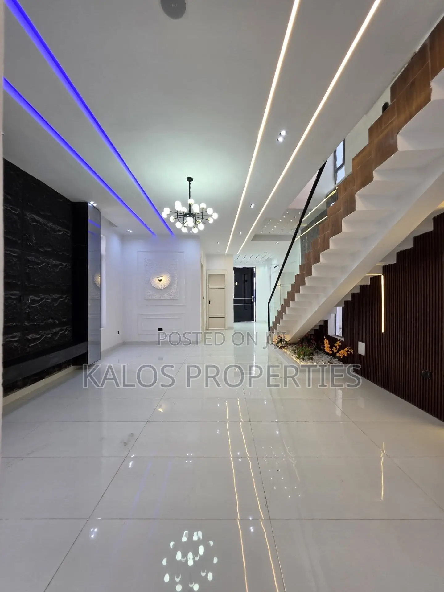 5bdrm Duplex in Ajah Lekki Lagos for sale in Ado / Ajah