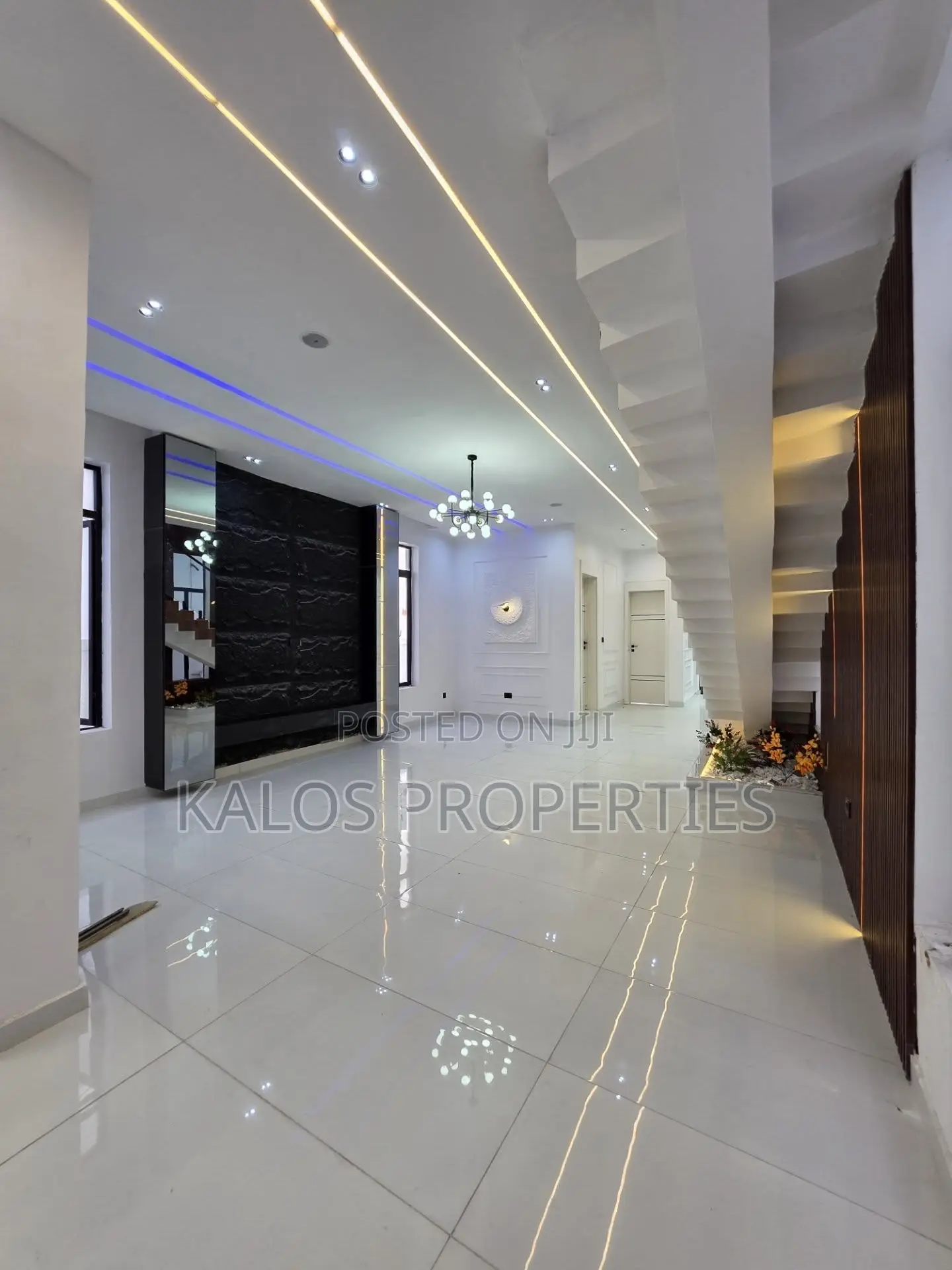 5bdrm Duplex in Ajah Lekki Lagos for sale in Ado / Ajah