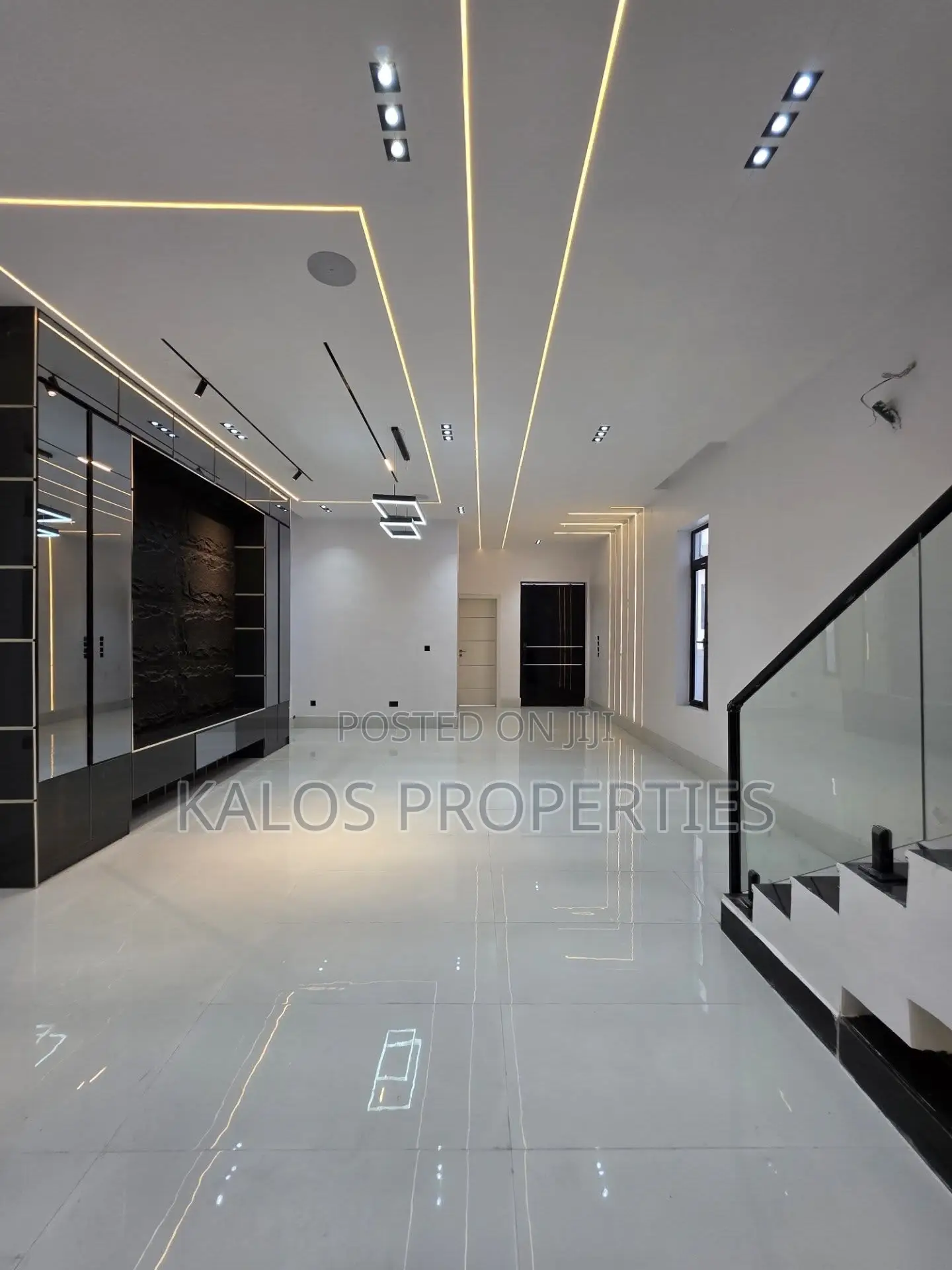 5bdrm Duplex in Lekki Palm City, Ado / Ajah for sale in Ado / Ajah