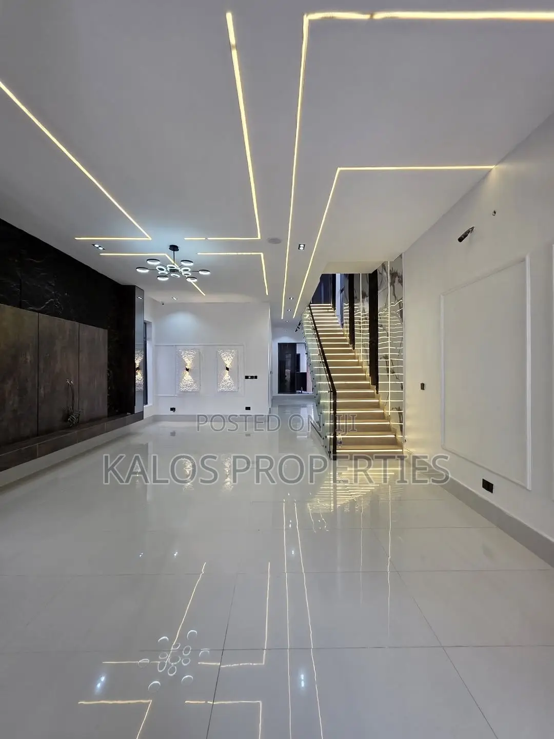 5bdrm Duplex in Ajah Lekki Lagos for sale in Ado / Ajah