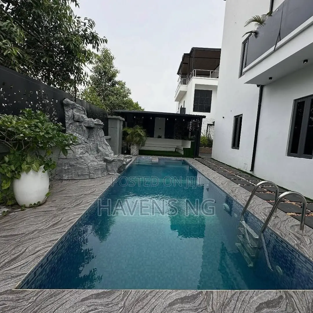 5bdrm Duplex in Kado for sale in Kado