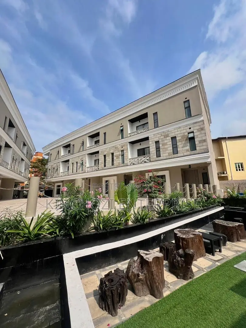 5bdrm Duplex in Parkview Estate for rent in Parkview Estate