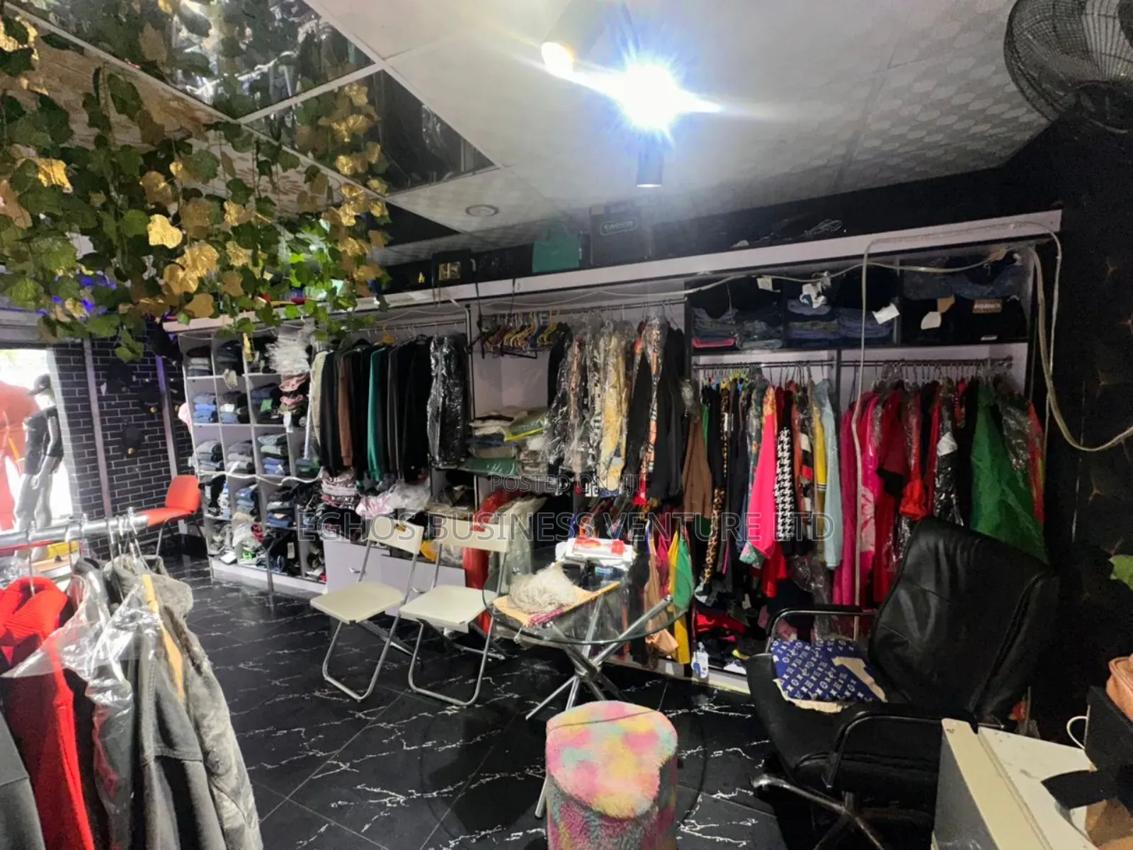 Unisex Boutique Up for Sale at Airportroad Benin-City in Benin City