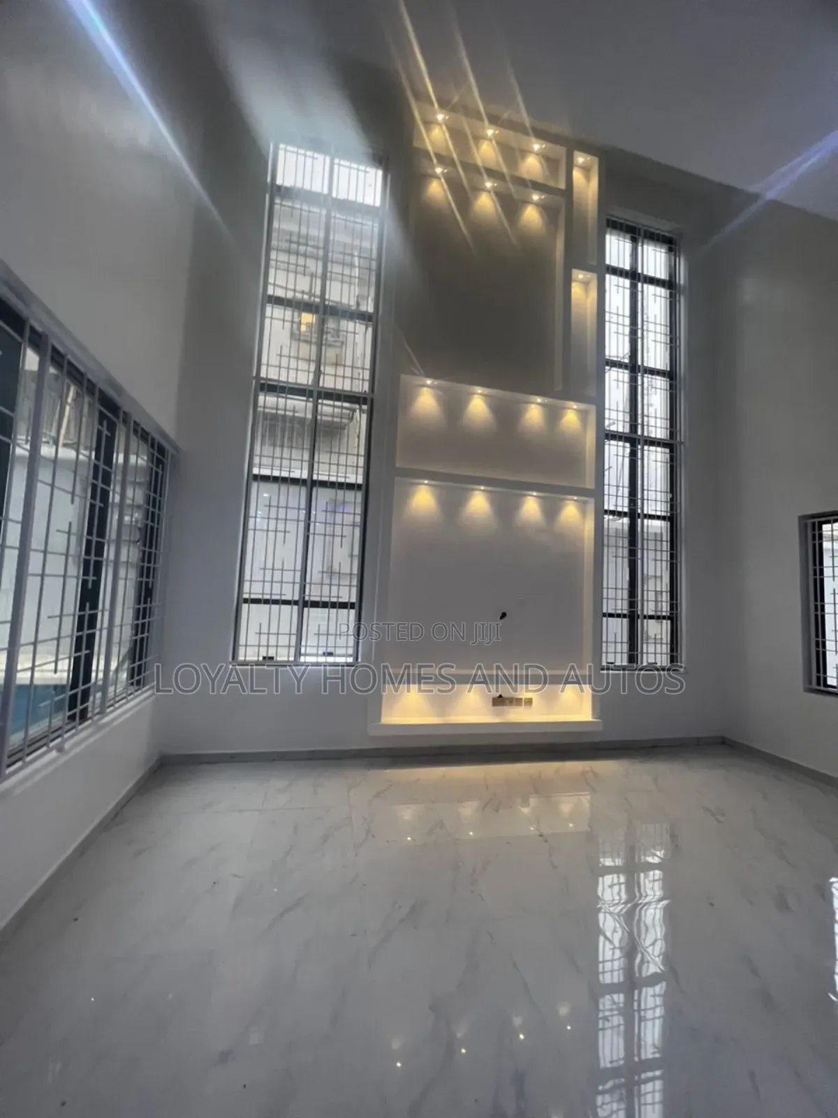 Furnished 5bdrm Duplex in Omole Phase 1 for sale in Omole Phase 1