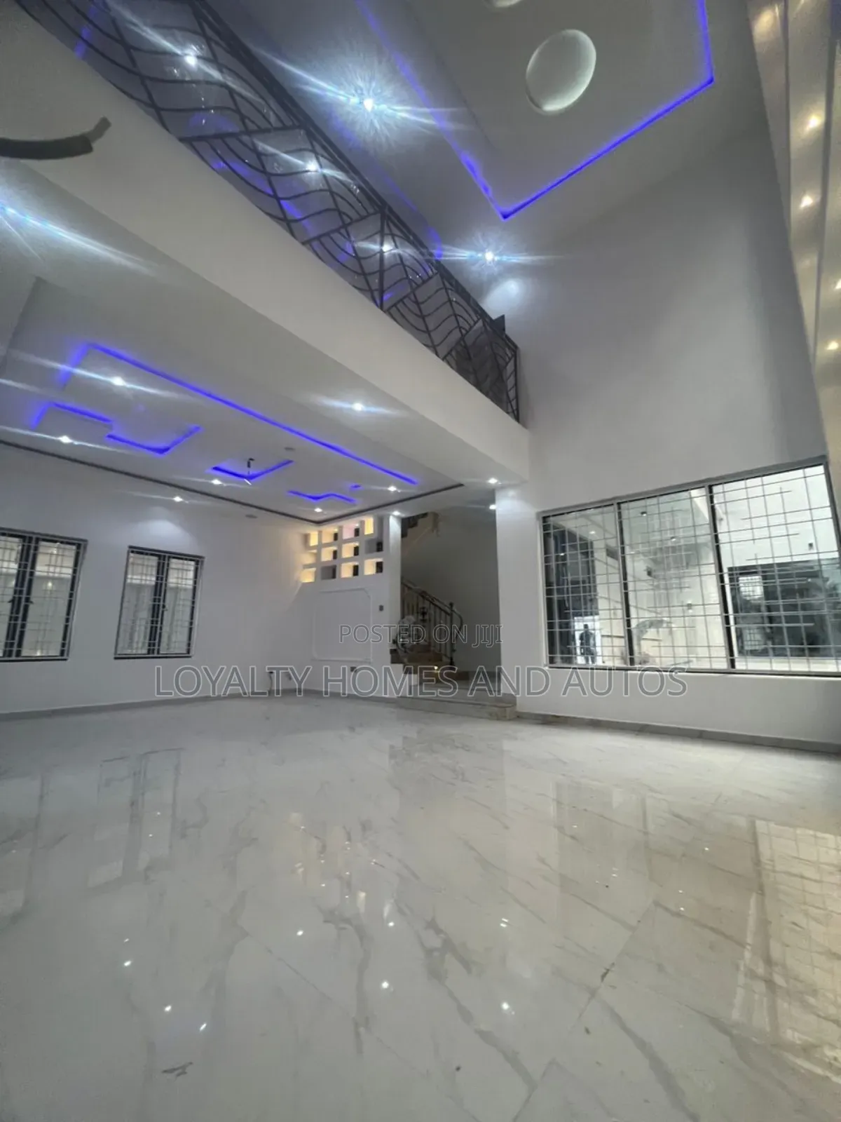 Furnished 5bdrm Duplex in Omole Phase 1 for sale in Omole Phase 1