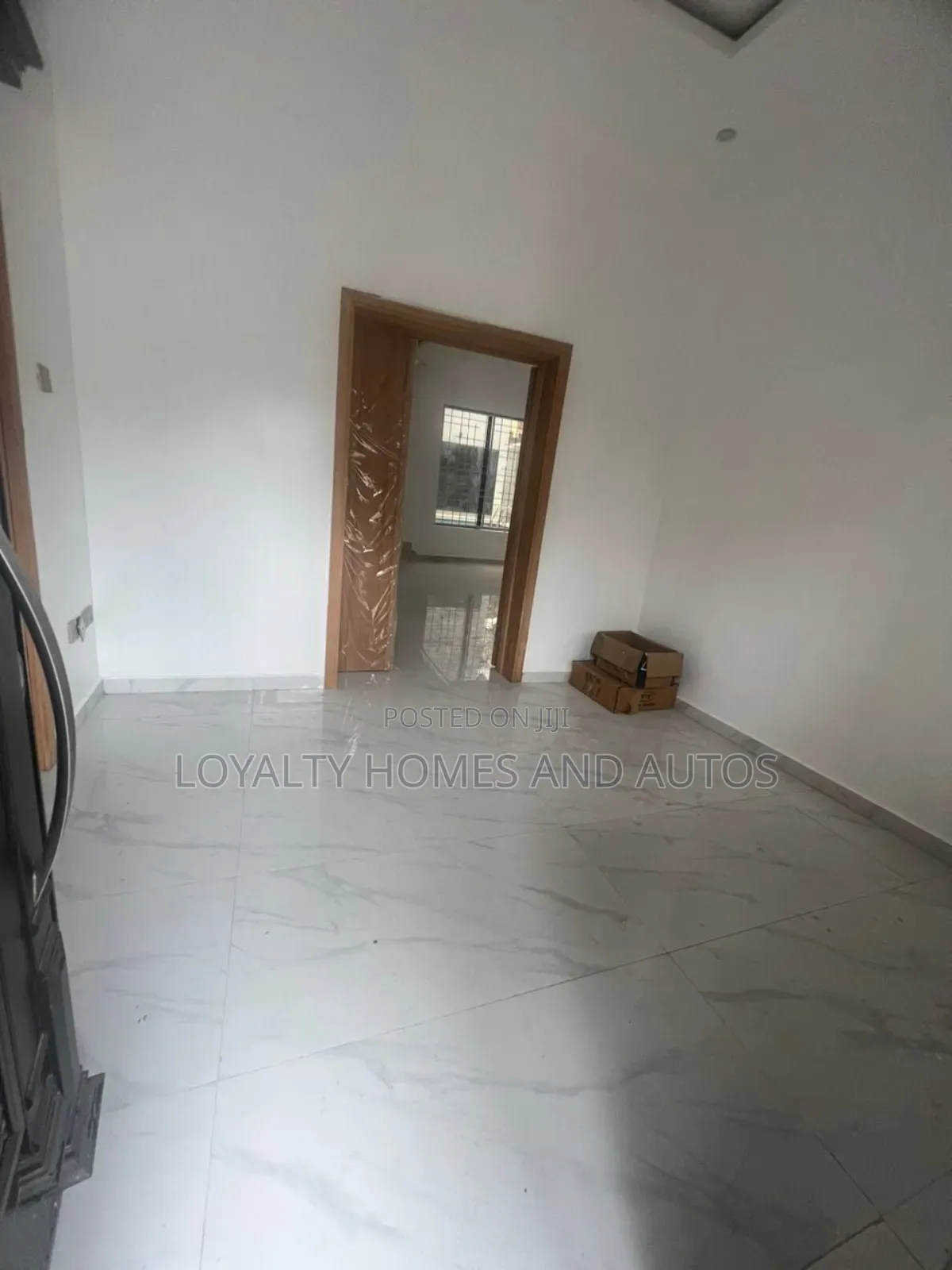 Furnished 5bdrm Duplex in Omole Phase 1 for sale in Omole Phase 1