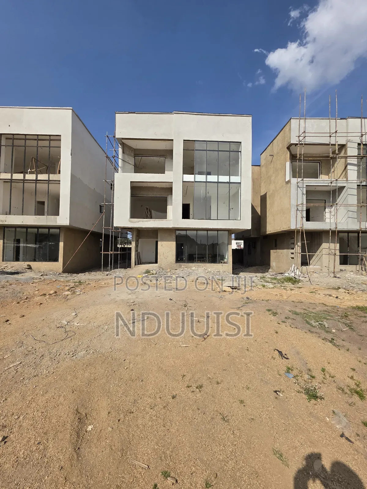5bdrm Duplex in Jahi for sale in Jahi