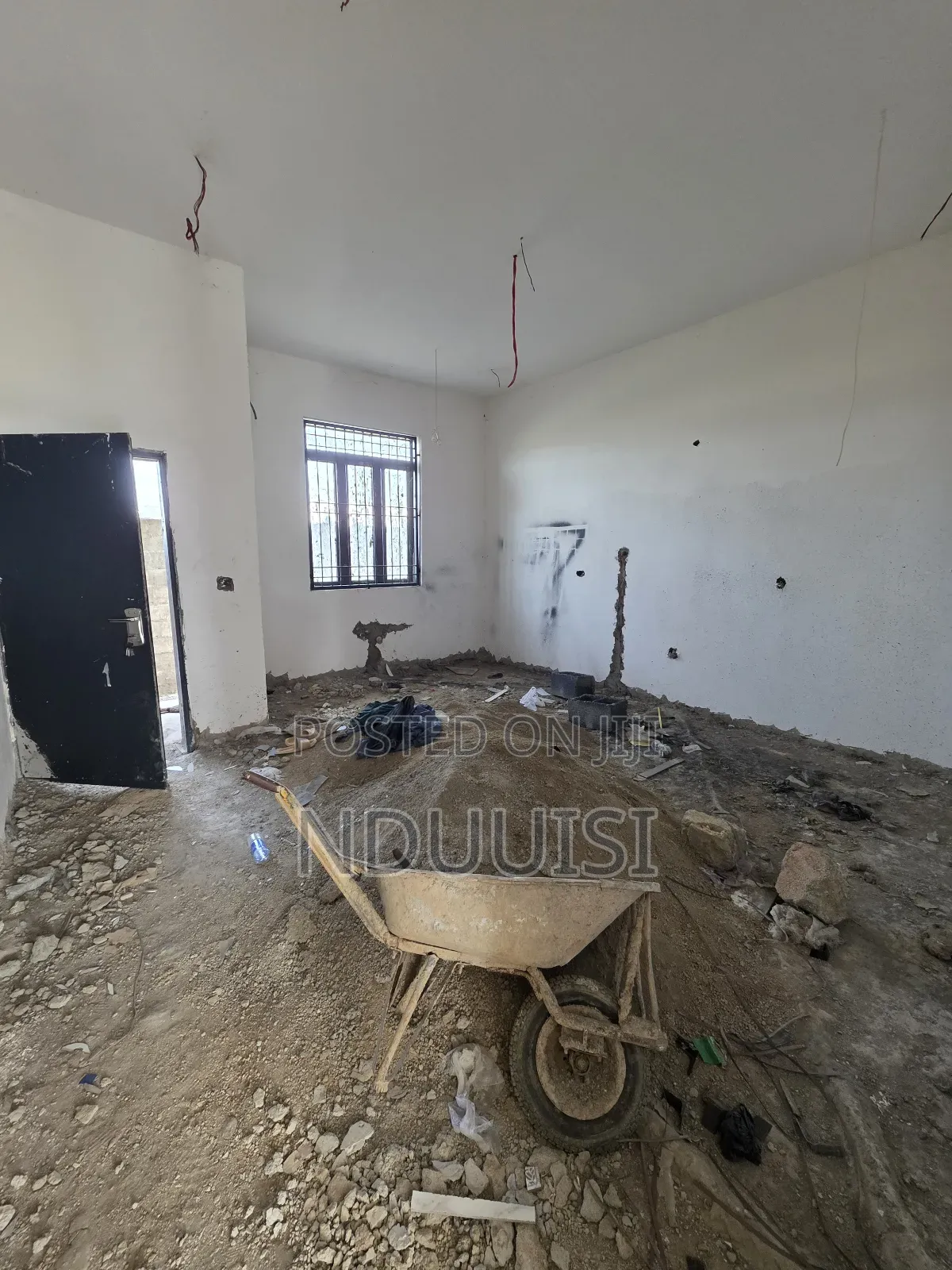 5bdrm Duplex in Jahi for sale in Jahi