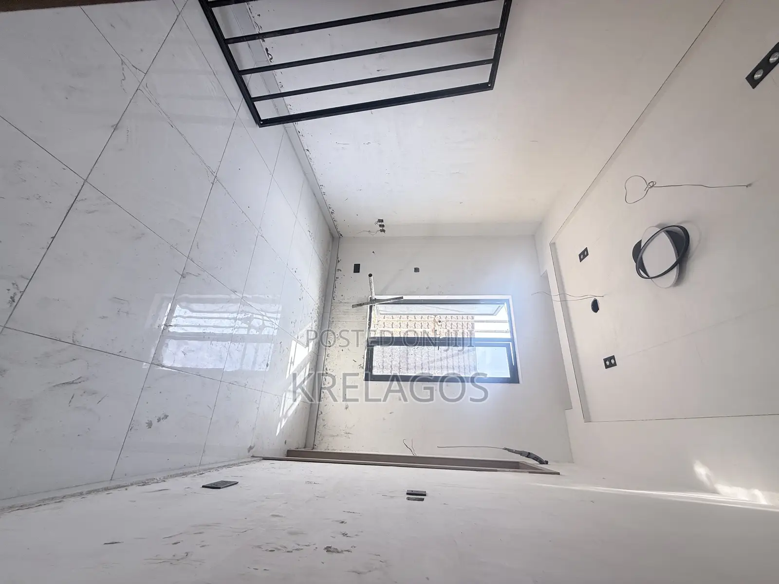 2bdrm Apartment in Ikate for sale in Ikate