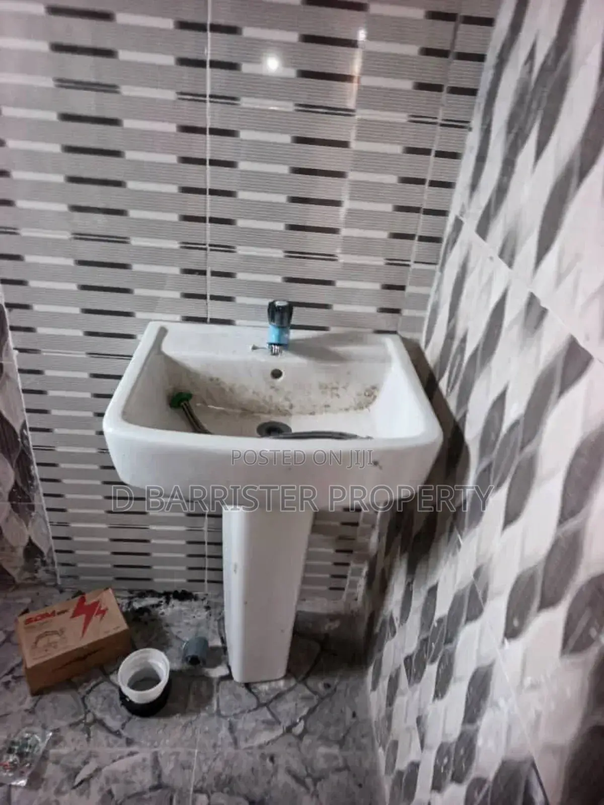2bdrm Apartment in Anthony Uzom Estate, Akute Ajuwon for rent in Akute Ajuwon