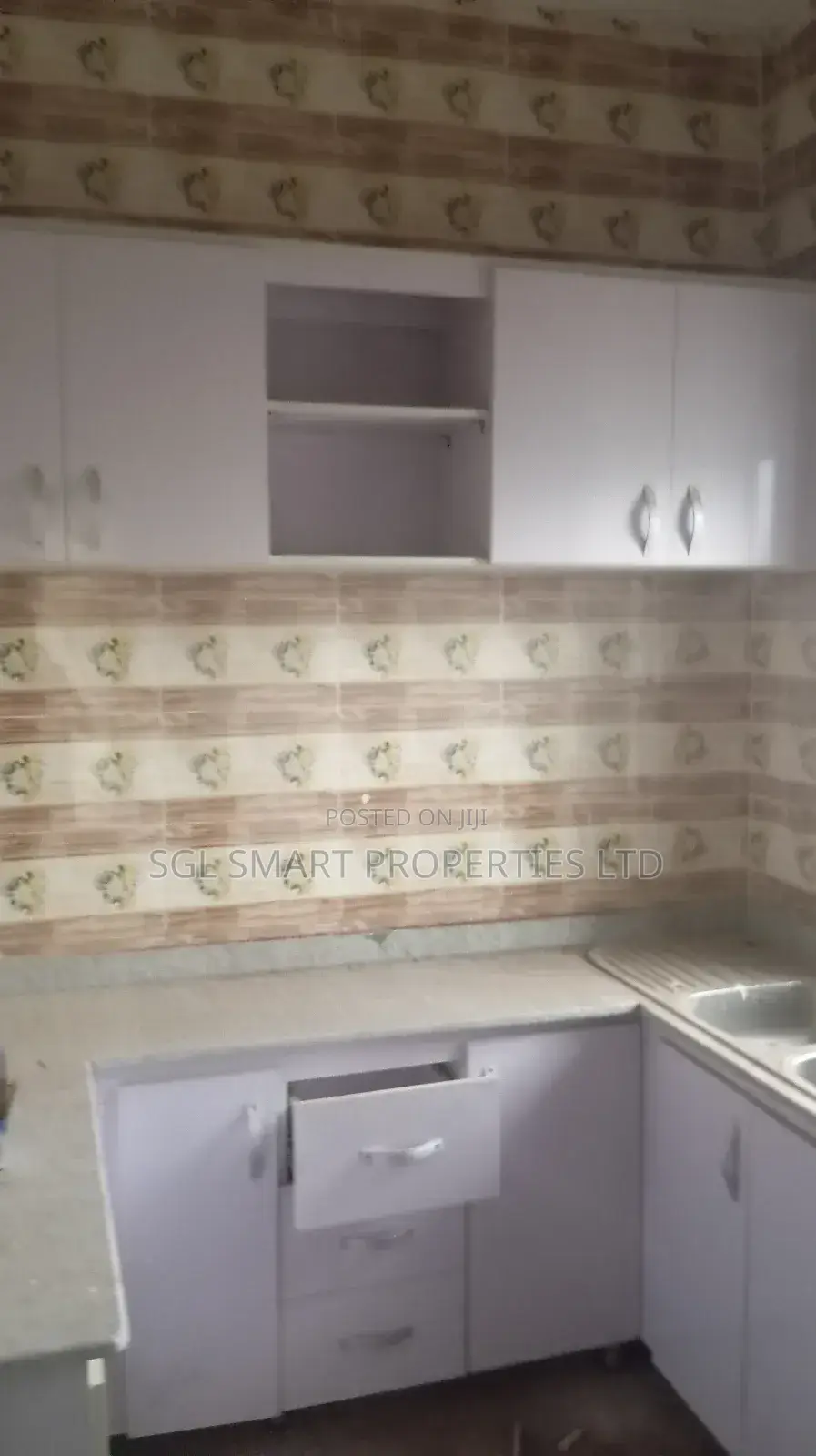 3bdrm Apartment in Amansee, Awka for rent in Awka