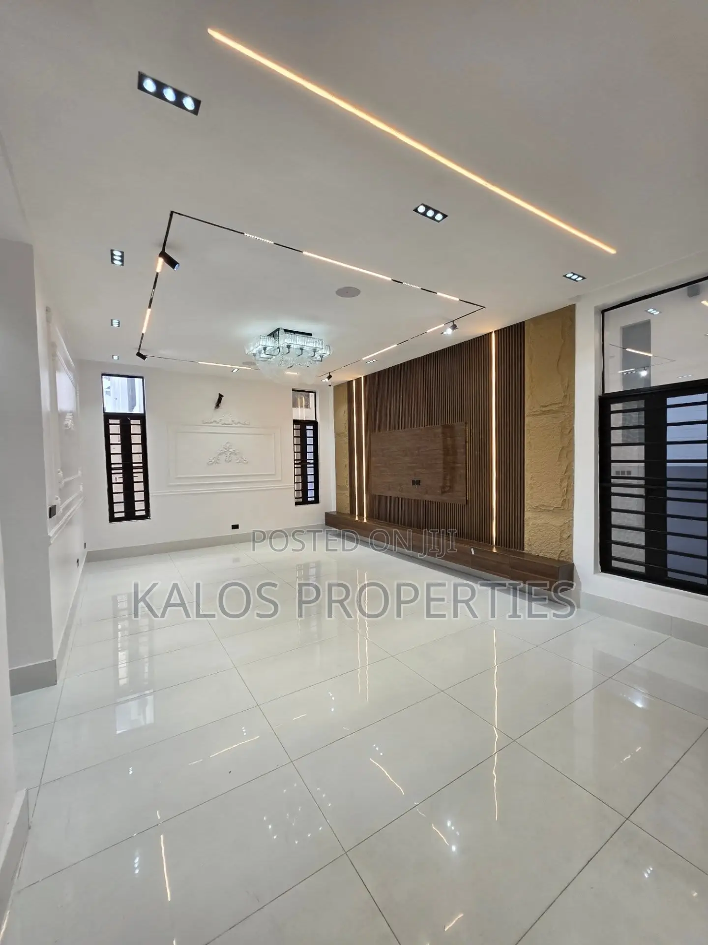 5bdrm Duplex in Ajah Lekki Lagos for sale in Ado / Ajah