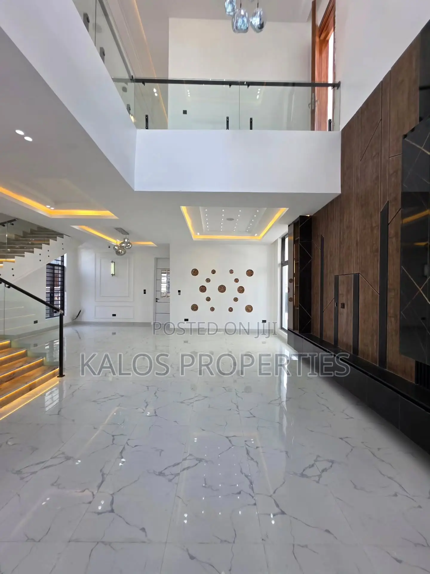 5bdrm Duplex in Megamound Housing, Lekki Phase 2 for sale in Lekki Phase 2
