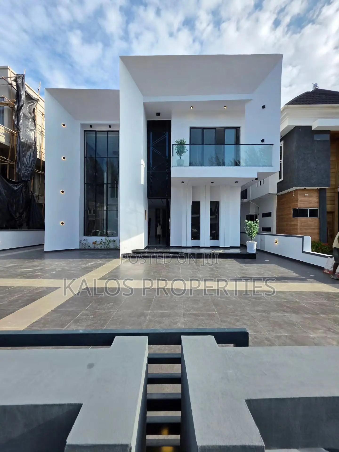5bdrm Duplex in Megamound Housing, Ikota for sale in Ikota